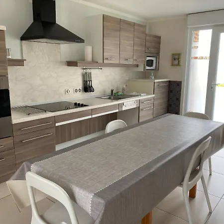 Le Domaine Des Saules * Richebourg (Pas-de-Calais)